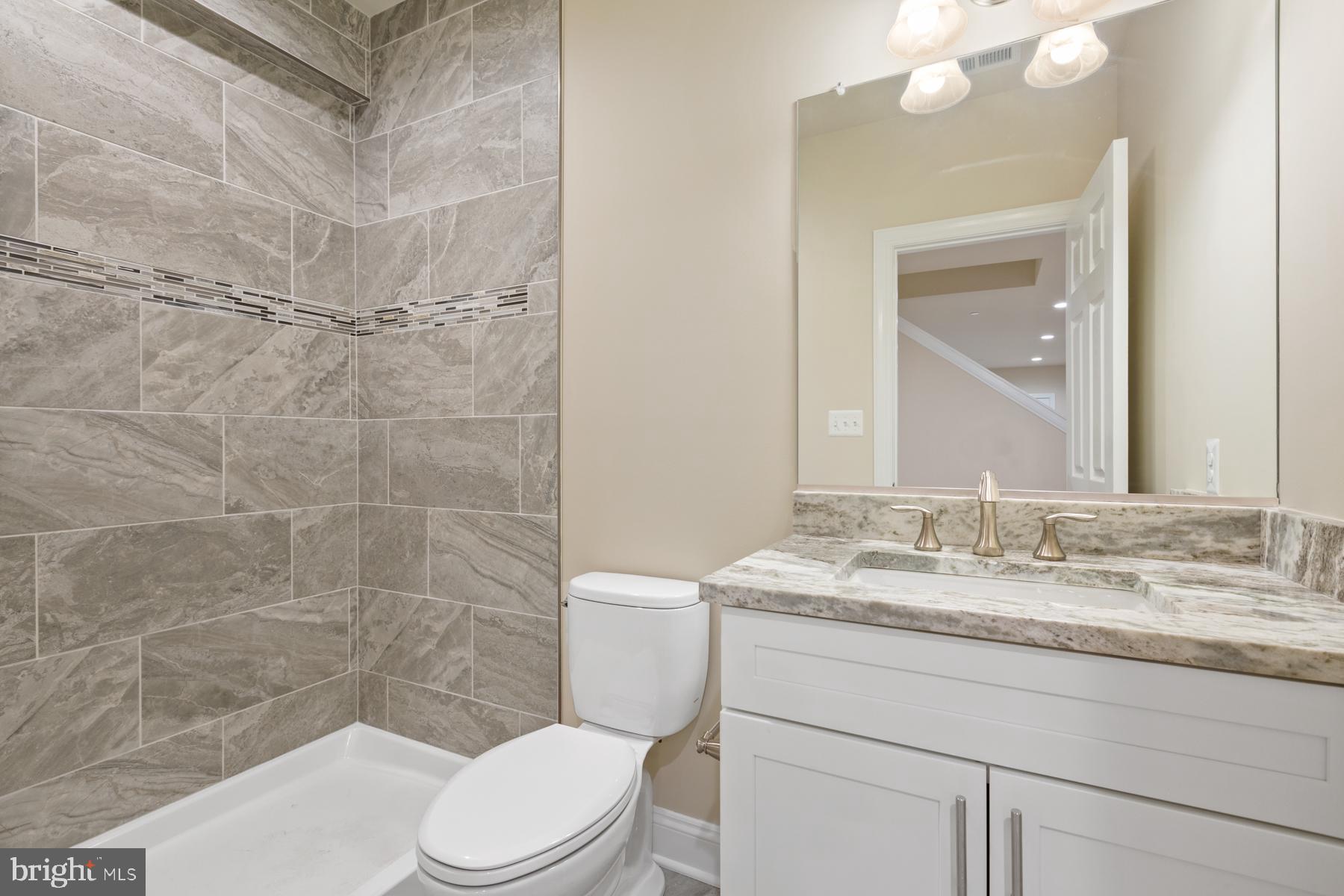 WATERS EDGE - Residential