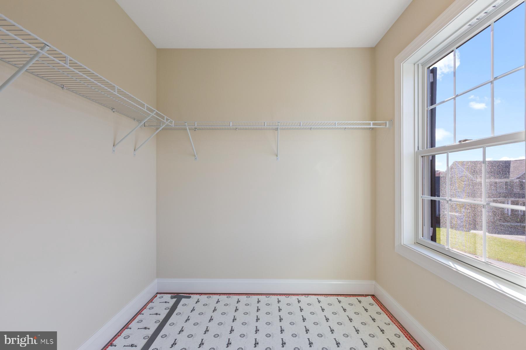 WATERS EDGE - Residential