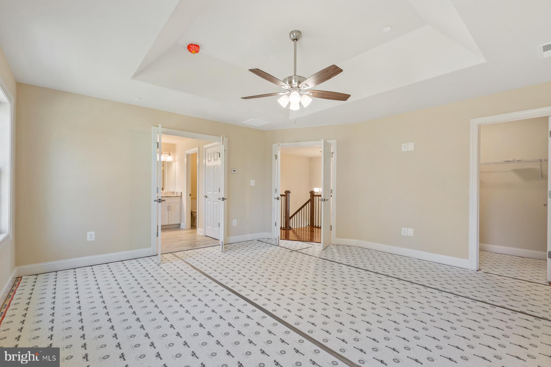 WATERS EDGE - Residential