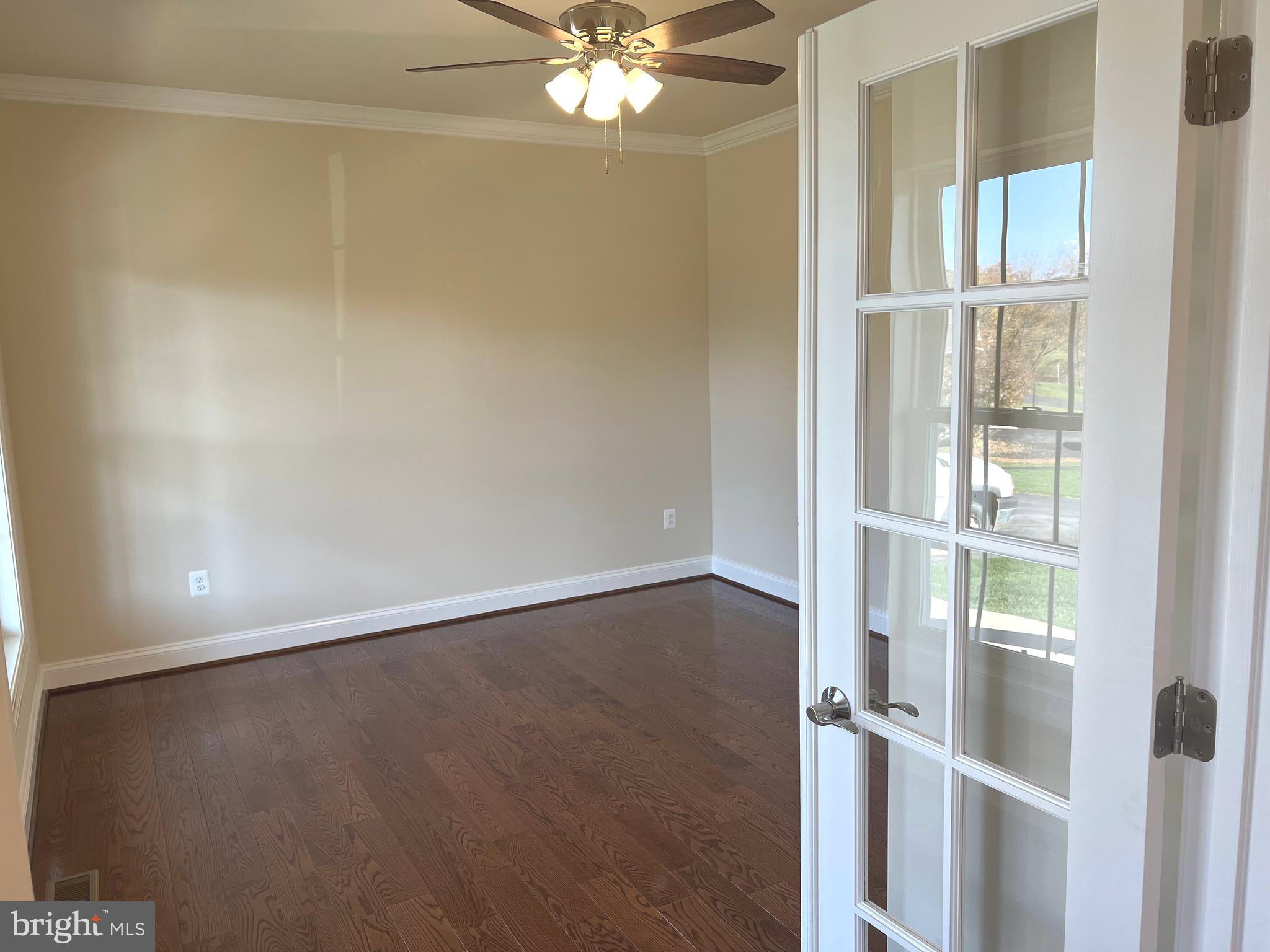 WATERS EDGE - Residential