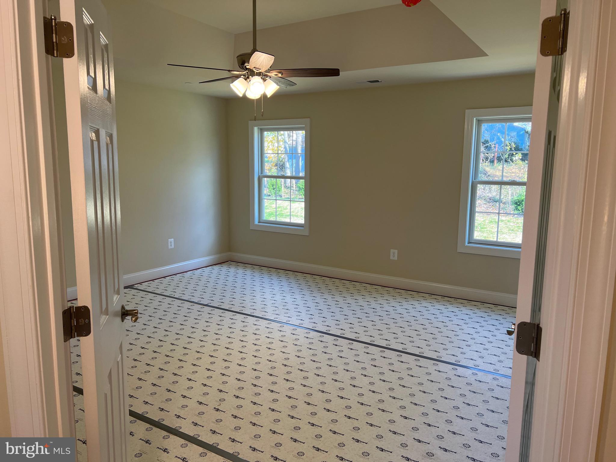 WATERS EDGE - Residential