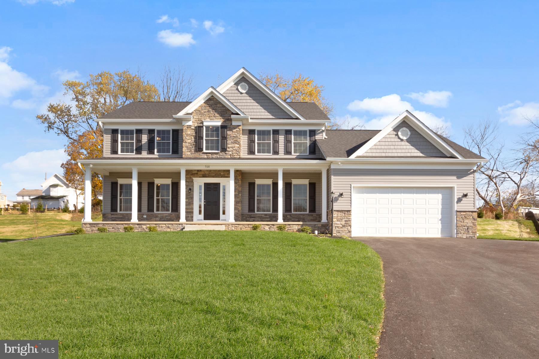 WATERS EDGE - Residential