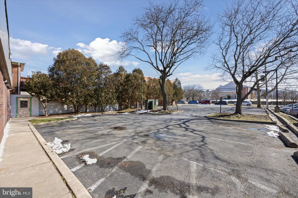 Photo of 256 E Lincoln Highway, COATESVILLE, PA 19320 (MLS # PACT2059350)