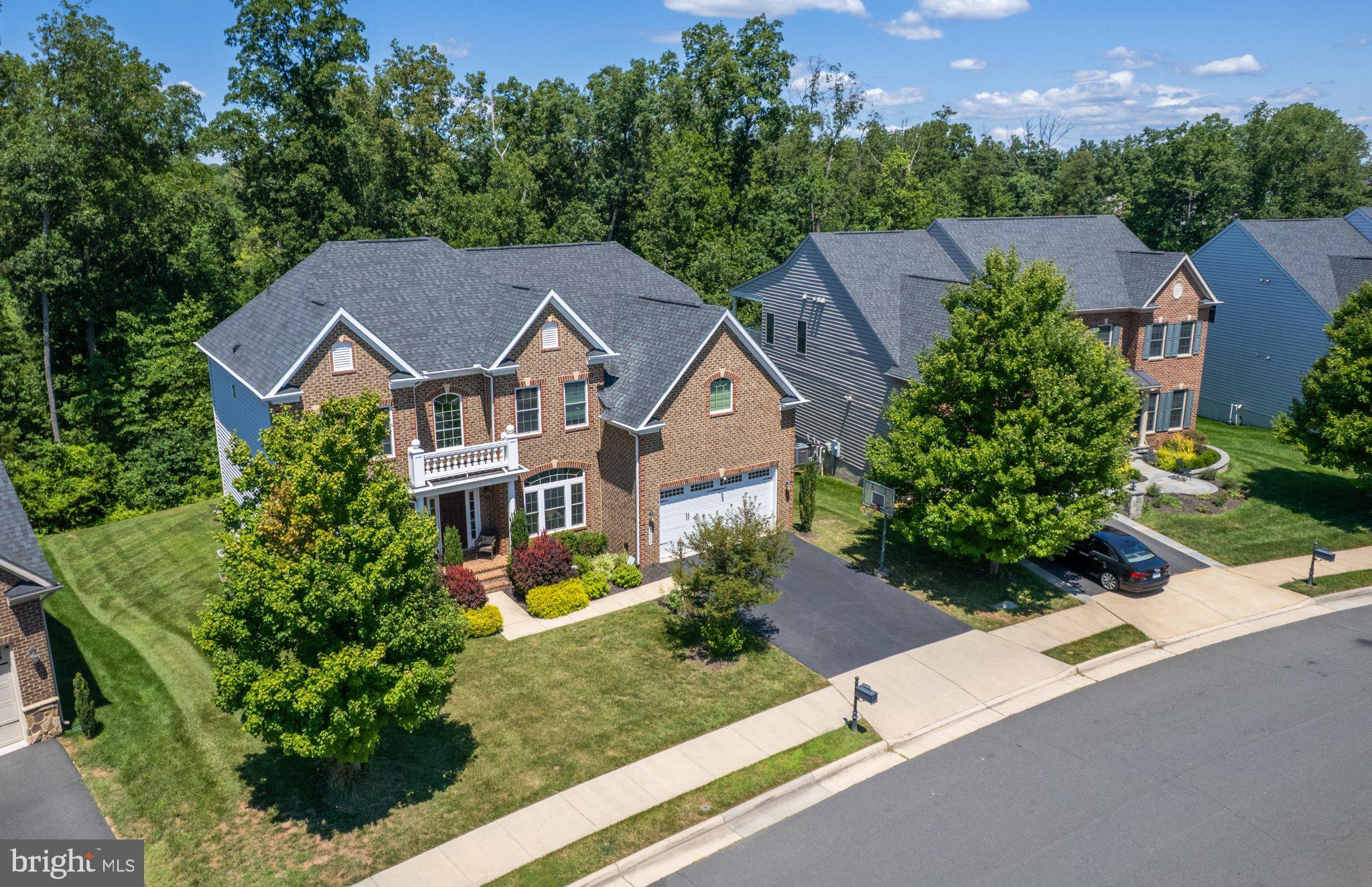 25995 LILAC OAKS PLACE