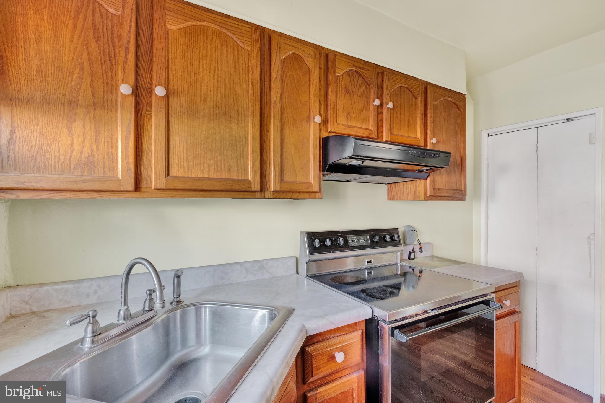 PHILADELPHIA (SOUTH) - Residential