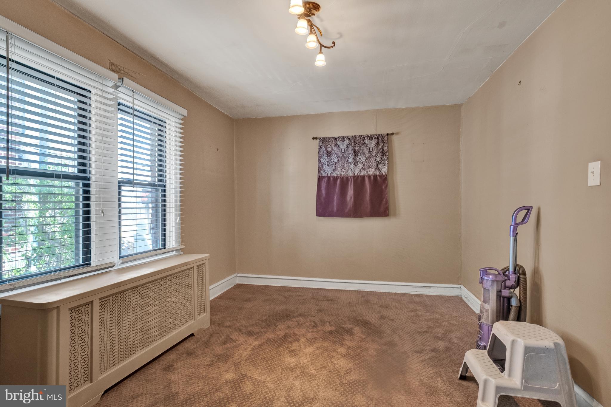 PHILADELPHIA (SOUTH) - Residential