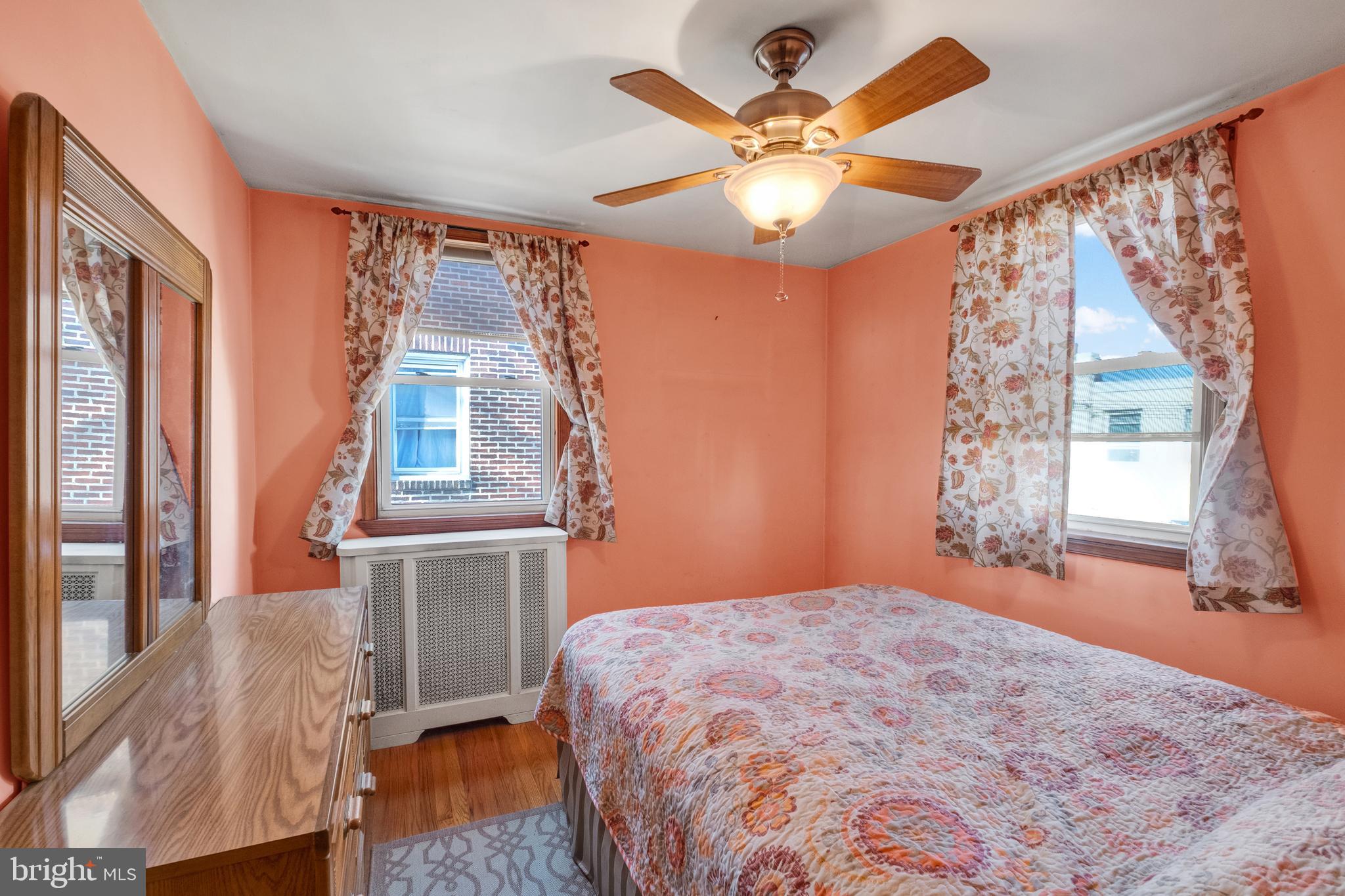 PHILADELPHIA (SOUTH) - Residential