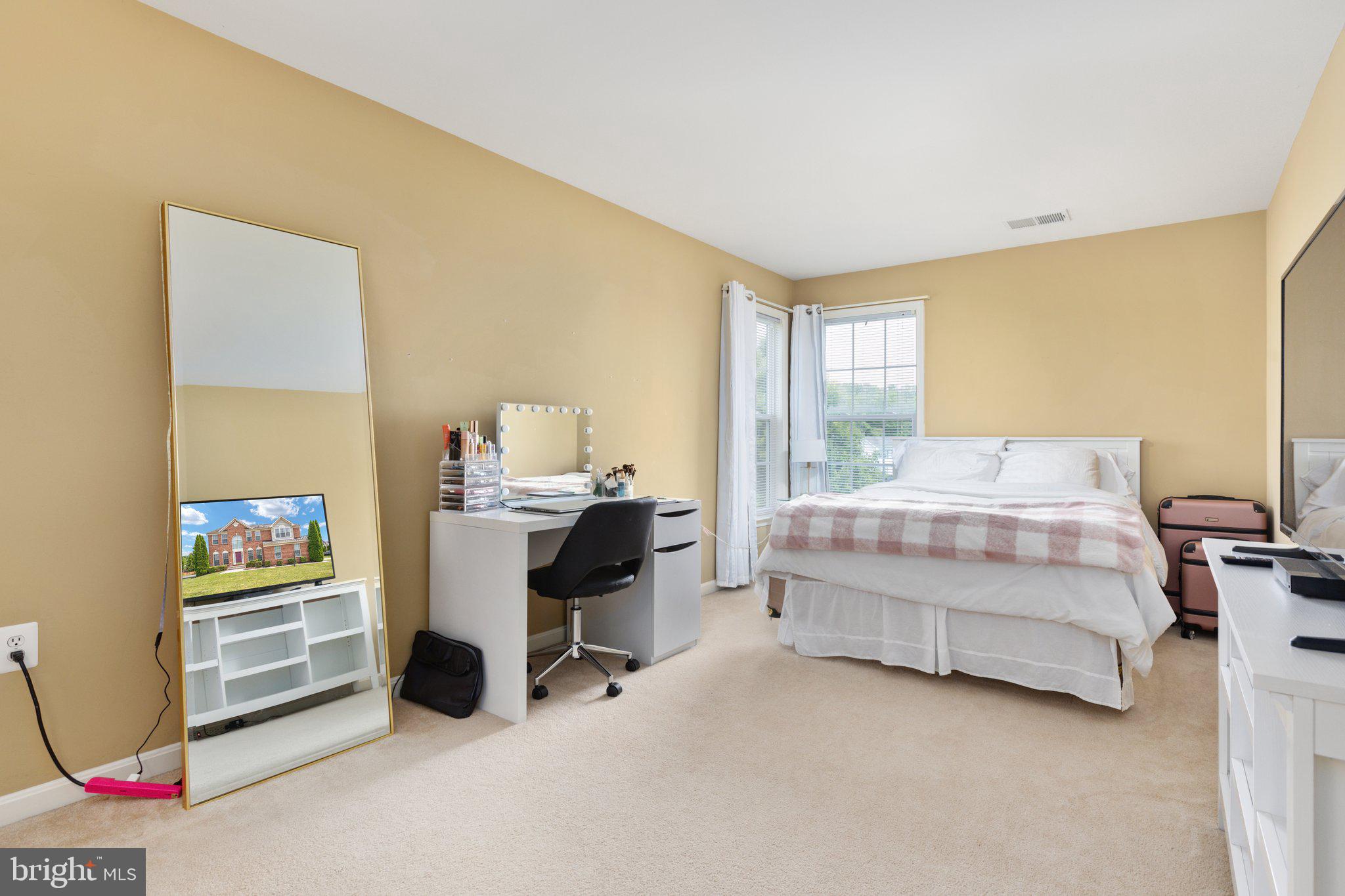 THE GALLERY - Residential