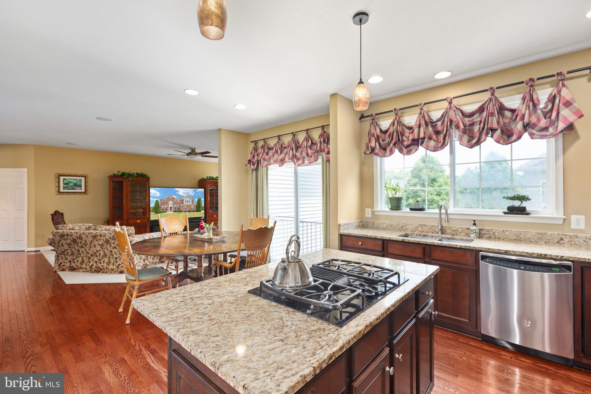 THE GALLERY - Residential