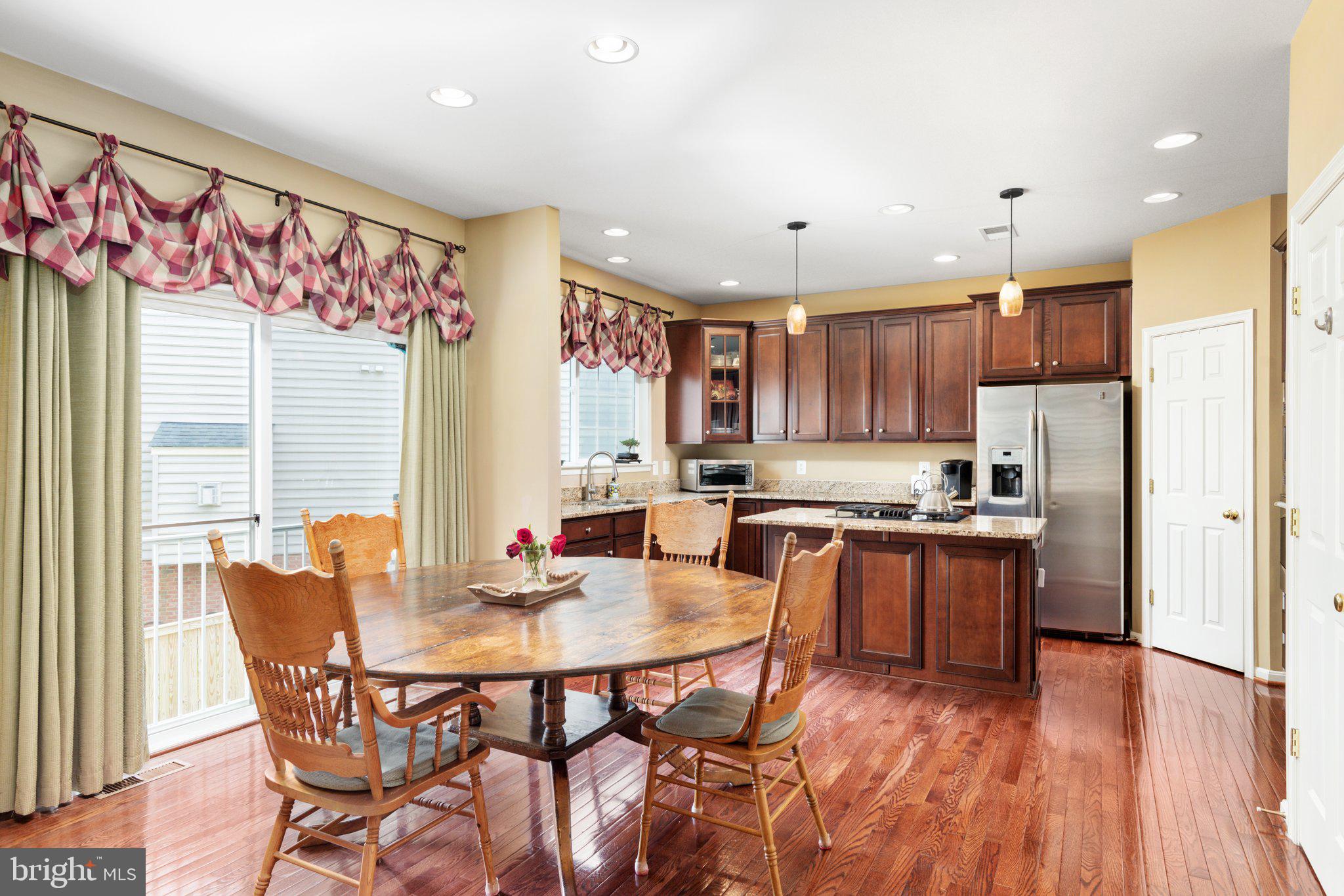 THE GALLERY - Residential