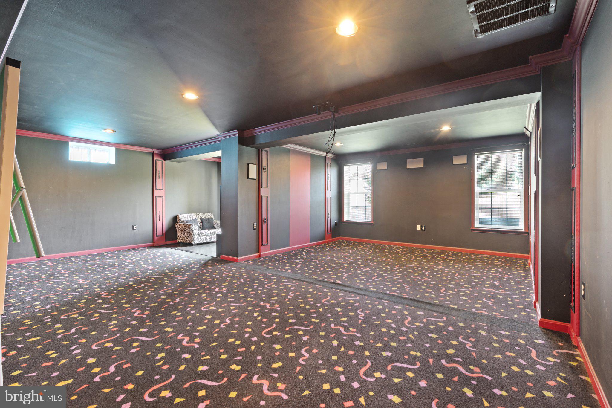 THE GALLERY - Residential