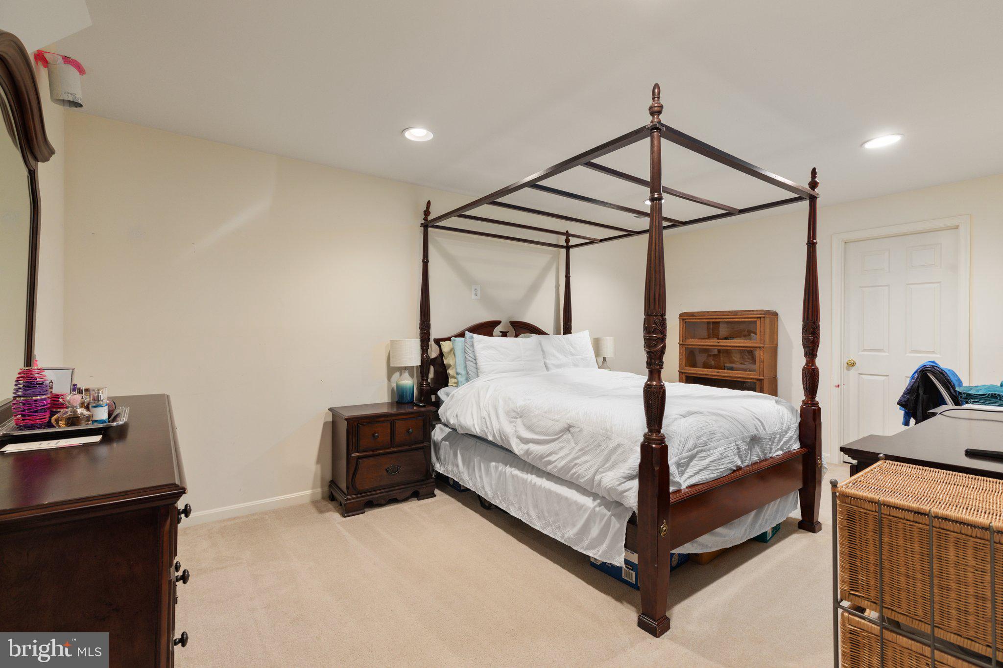 THE GALLERY - Residential