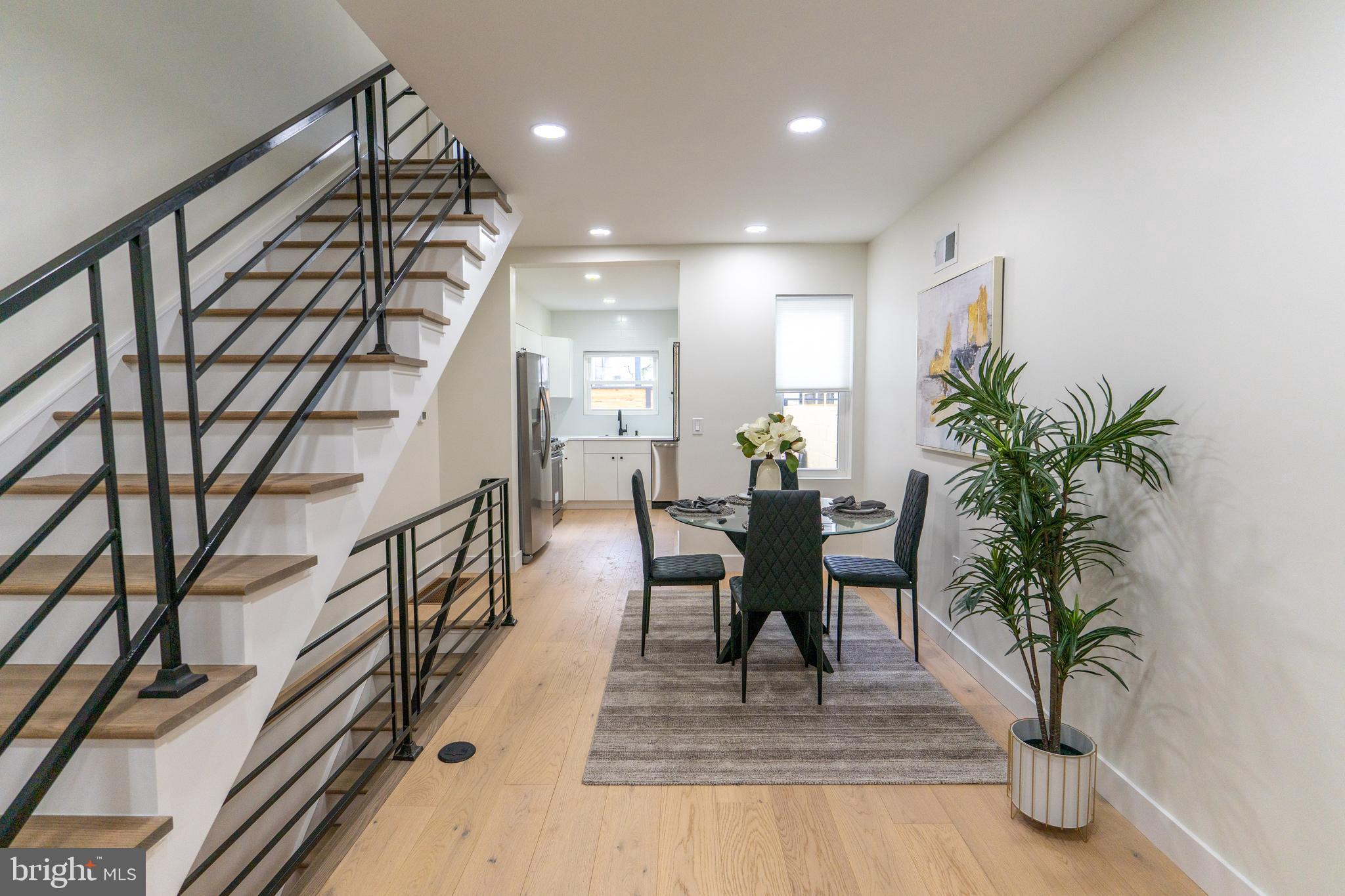 622 MCCLELLAN STREET