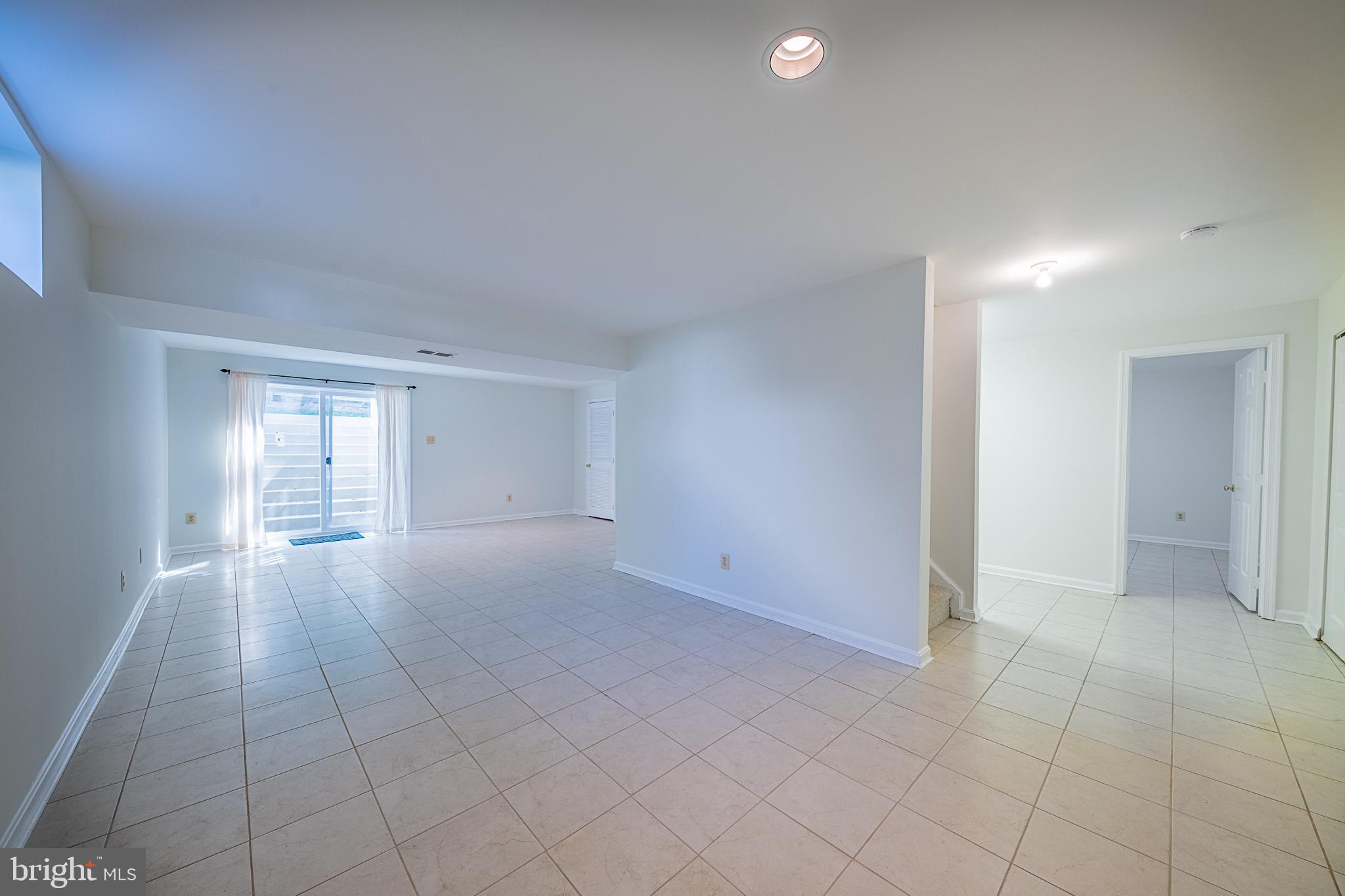 WALNEY GLEN - Residential Lease