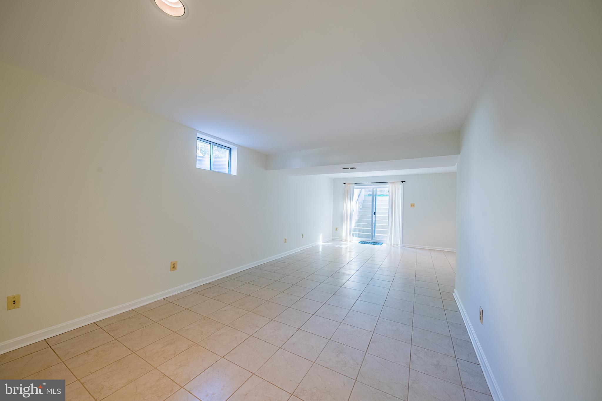 WALNEY GLEN - Residential Lease