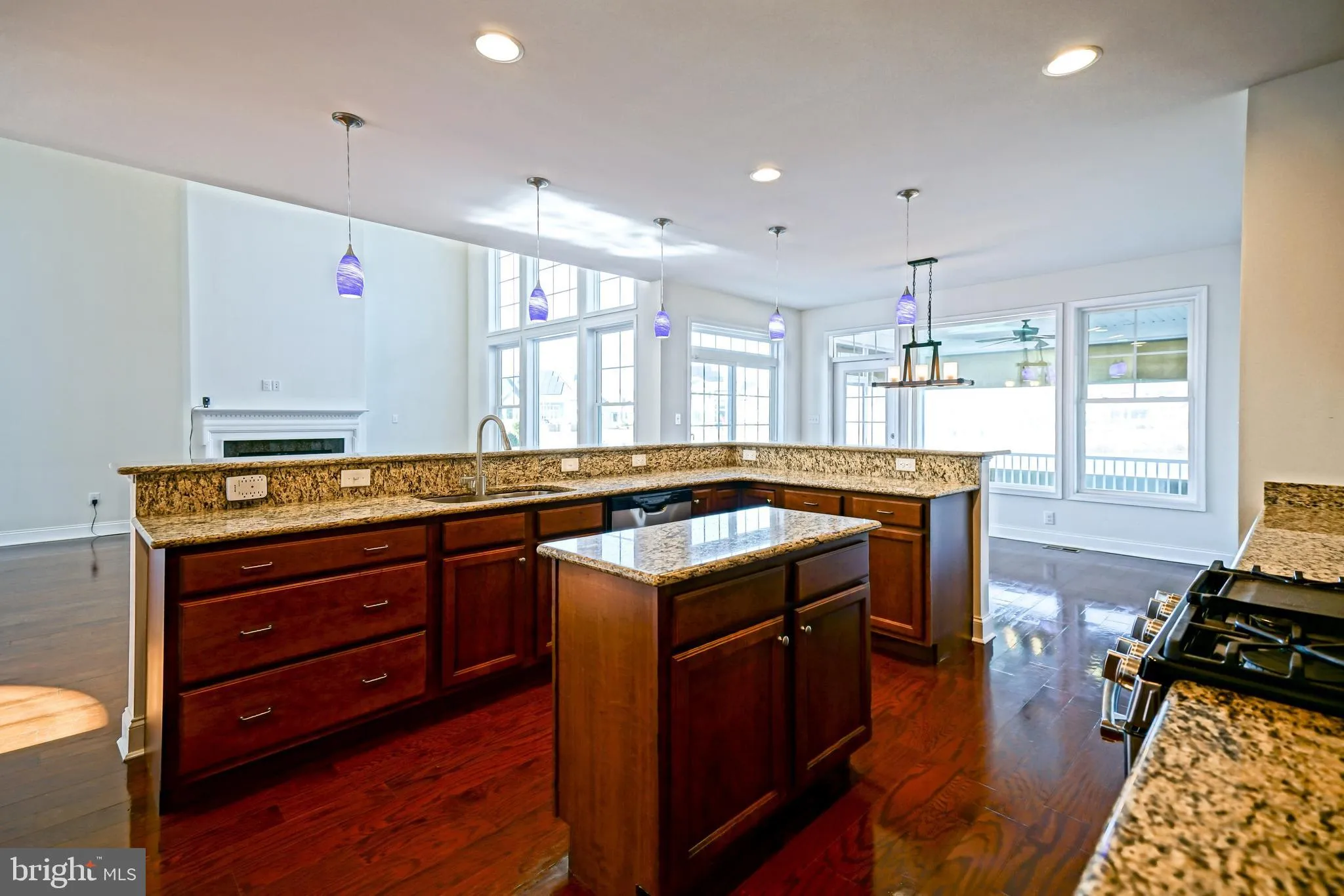 Rehoboth Beach, Delaware 19971, United States, 4 Bedrooms Bedrooms, ,4 BathroomsBathrooms,Residential,Pending,80935