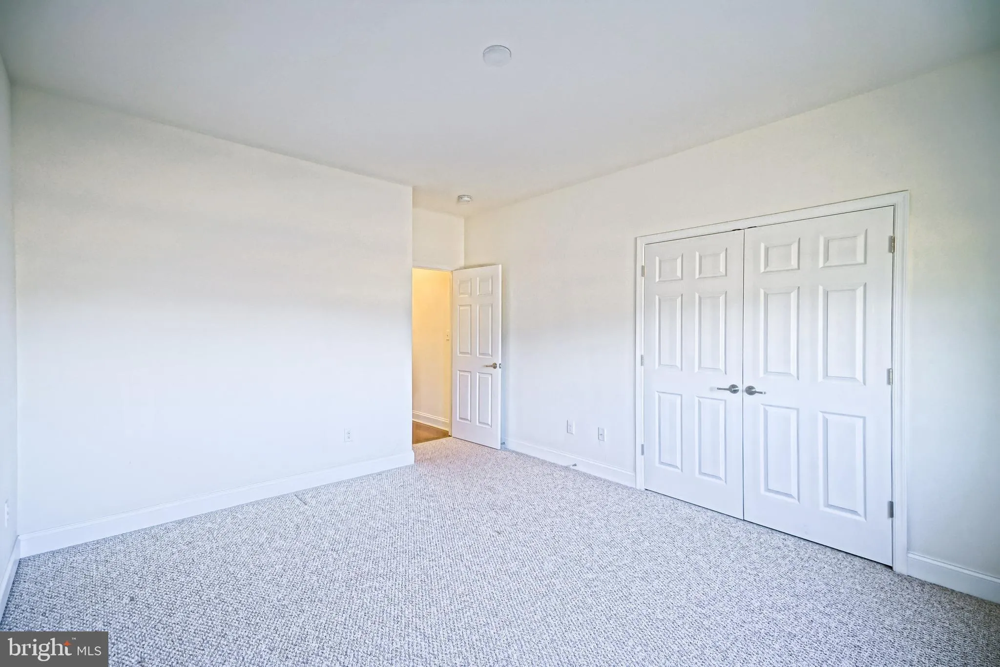 Rehoboth Beach, Delaware 19971, United States, 4 Bedrooms Bedrooms, ,4 BathroomsBathrooms,Residential,Pending,80935