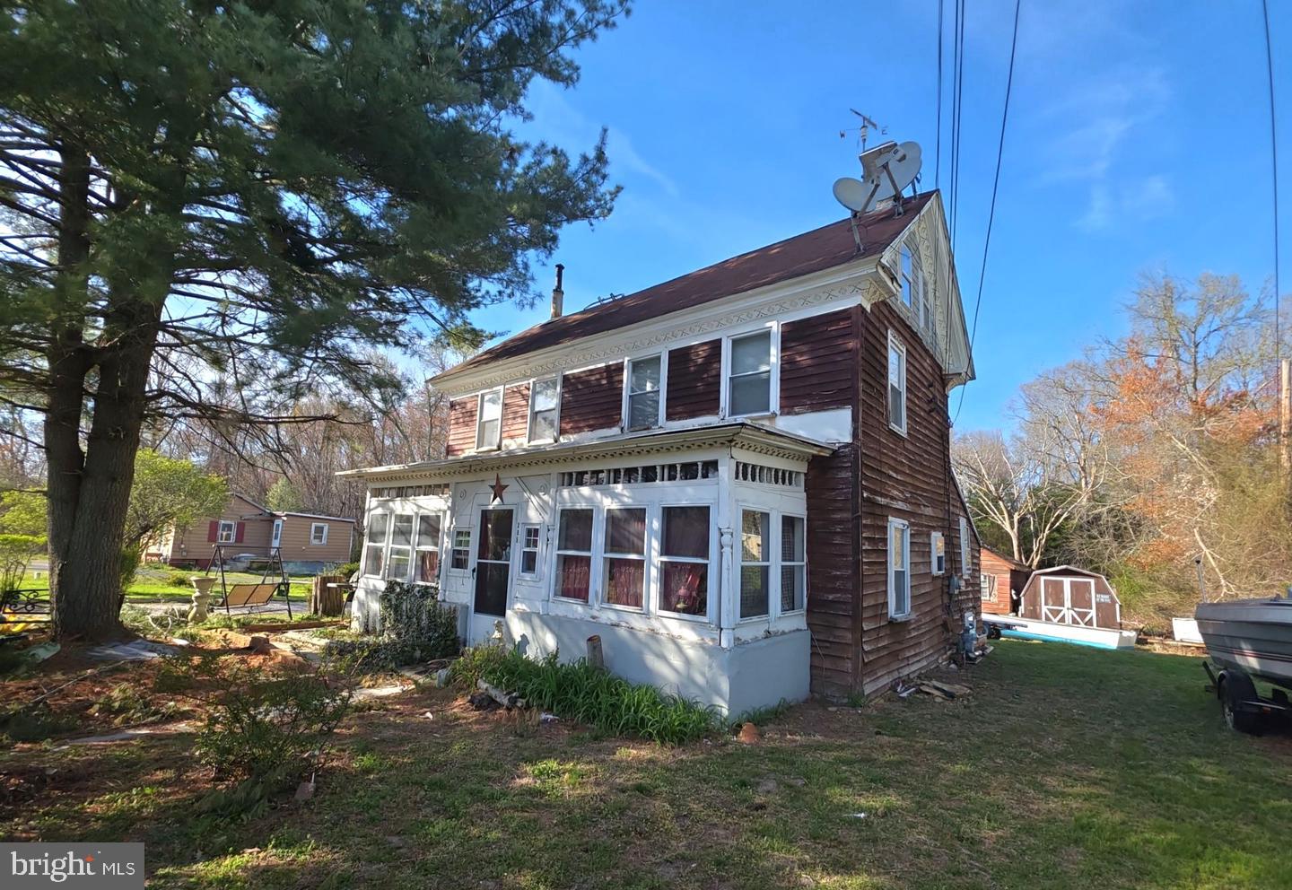 305 MAIN STREET