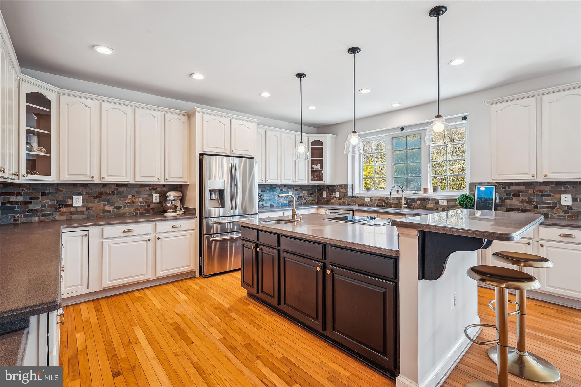 35400 AUTUMN RIDGE COURT
