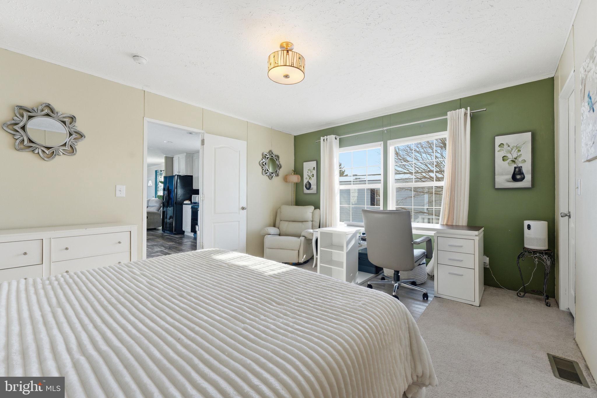 MURRAY MANOR II - Residential