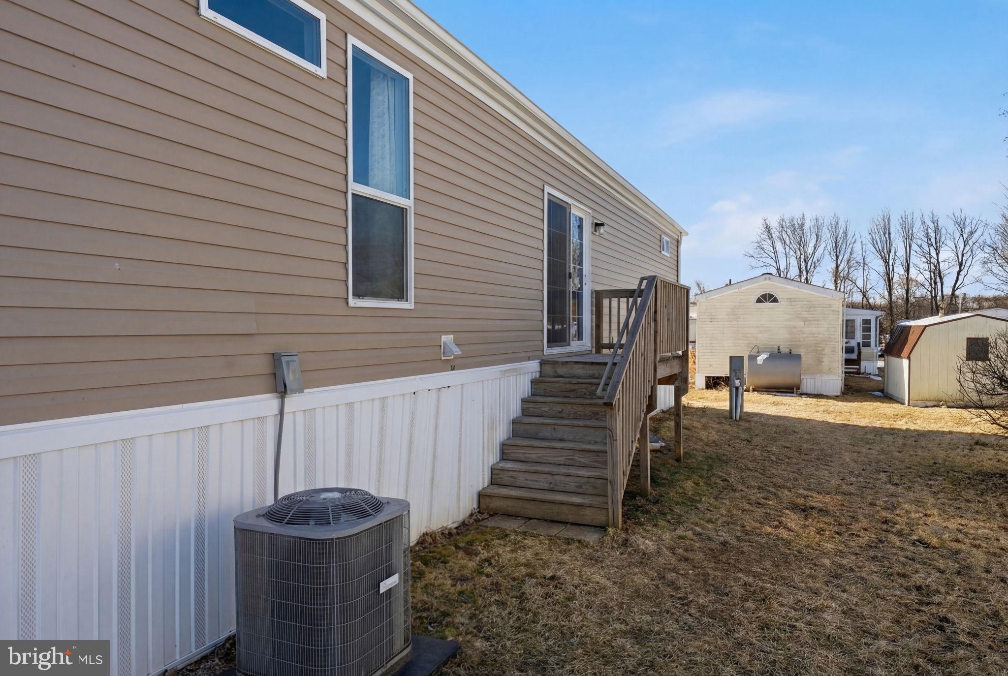 MURRAY MANOR II - Residential