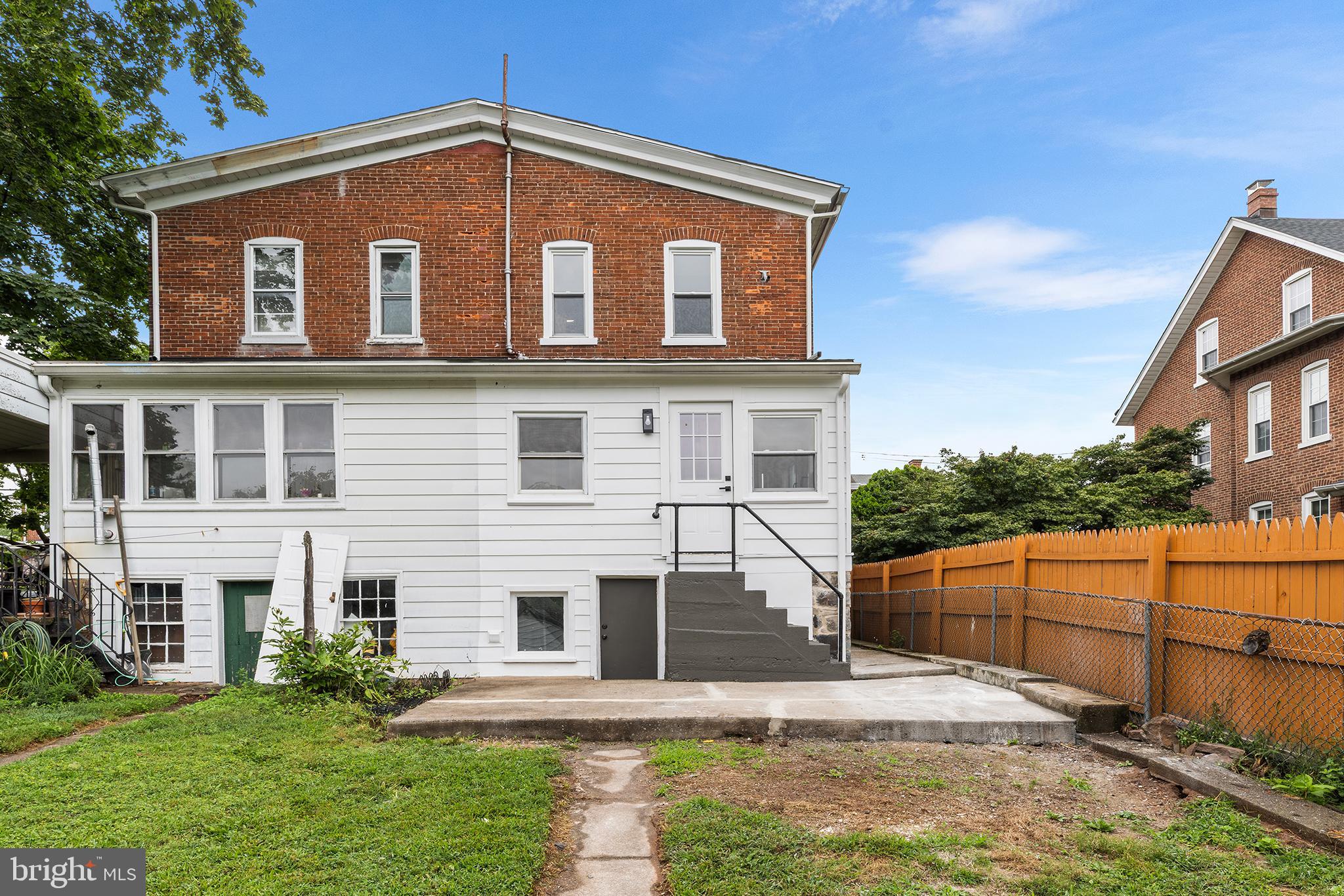 344 BRIDGE STREET