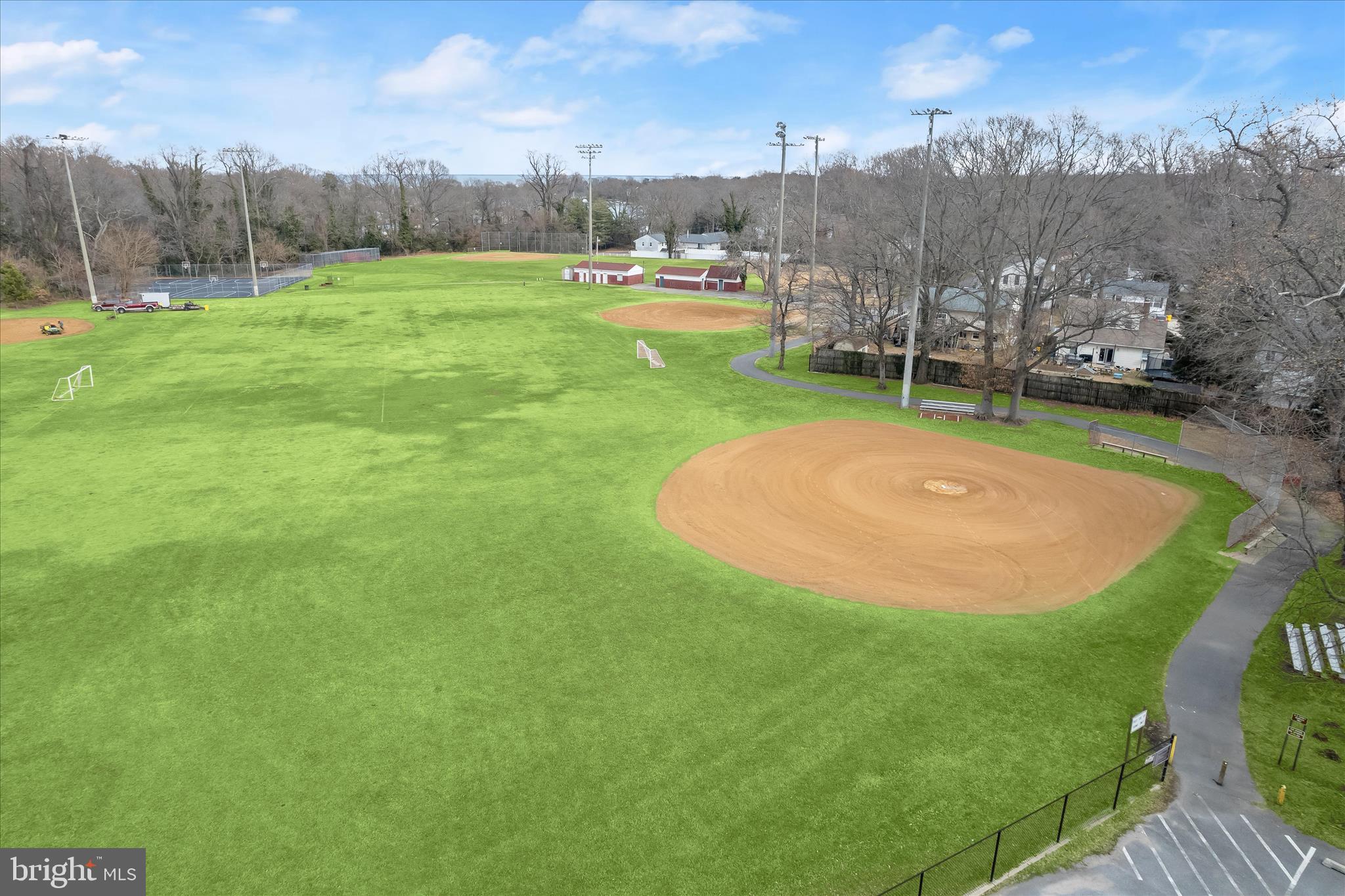 CAPE ST CLAIRE - Residential