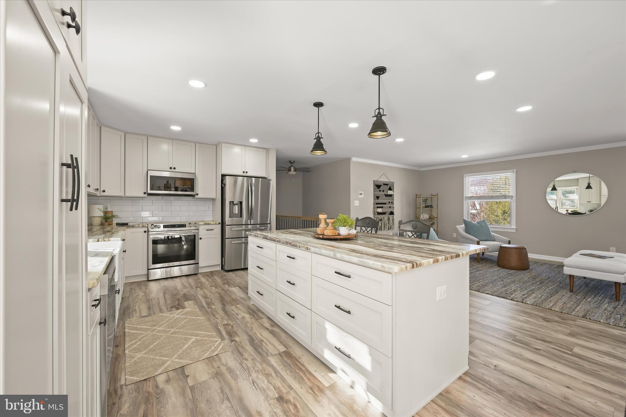 CAPE ST CLAIRE - Residential