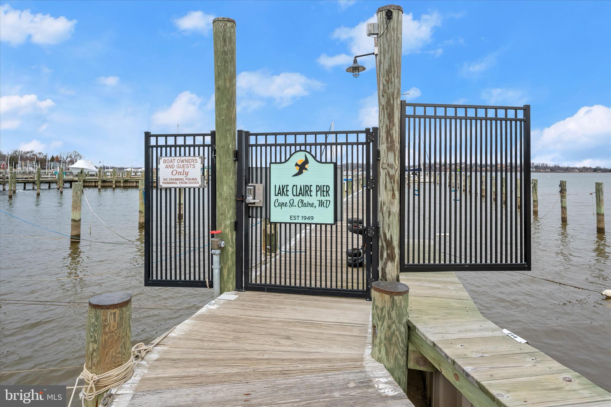 CAPE ST CLAIRE - Residential