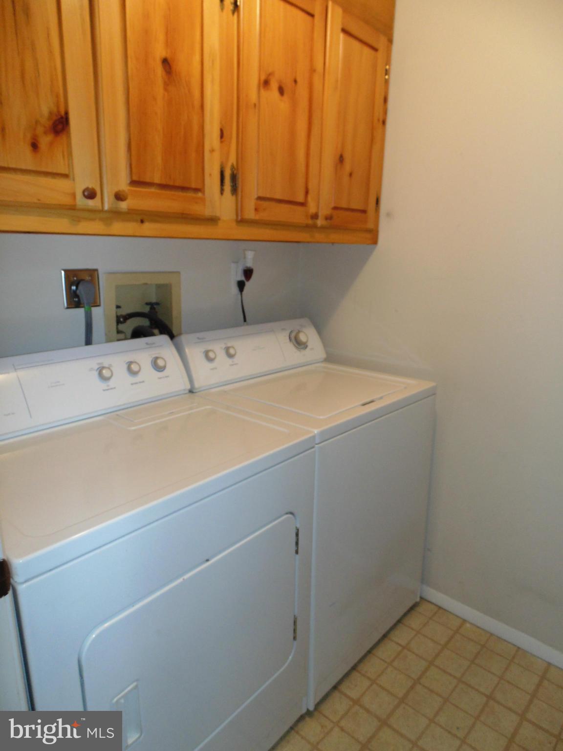 CHESTERFIELD GARDEN CONDOMINIUM - Residential Lease