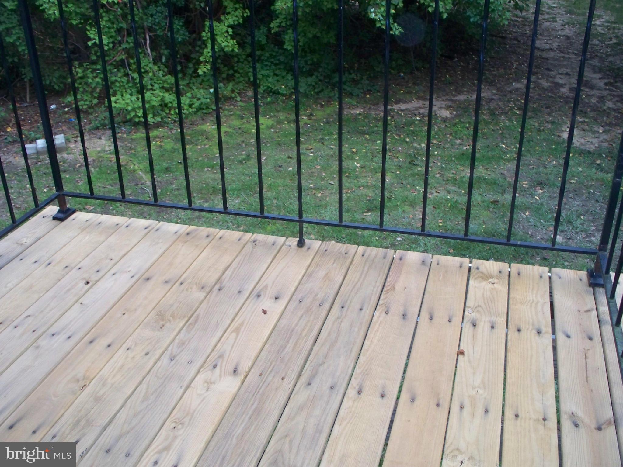 CHESTERFIELD GARDEN CONDOMINIUM - Residential Lease