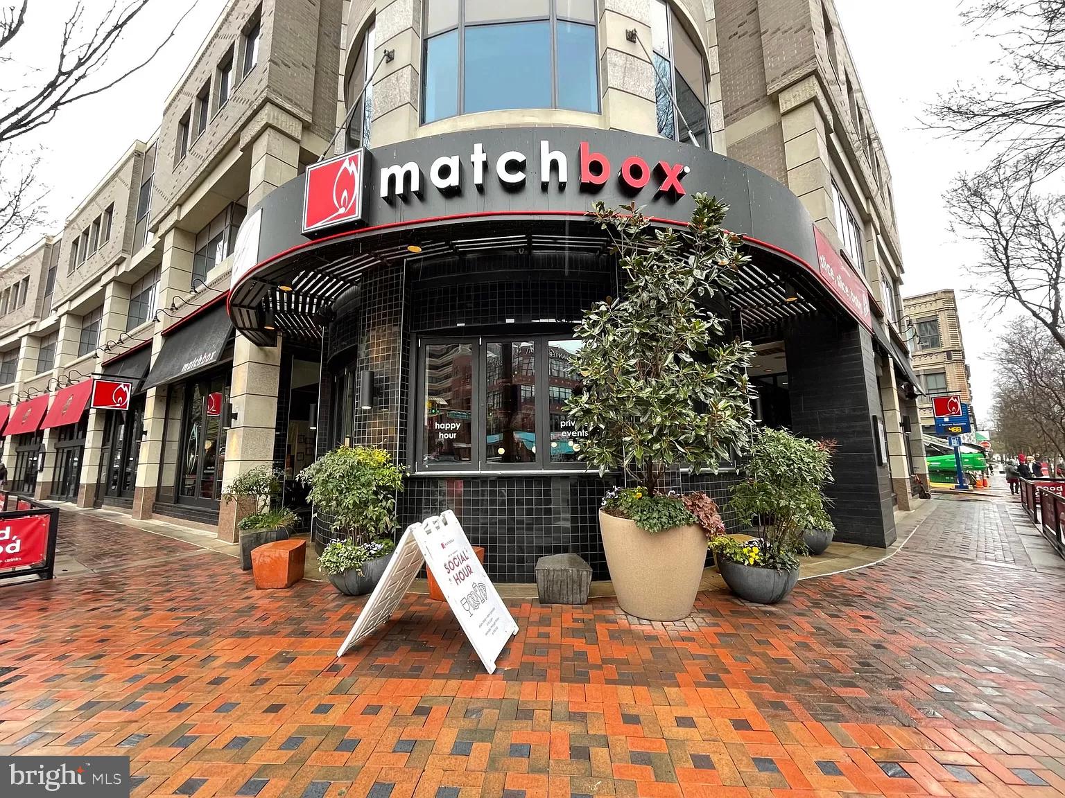 THE WELLINGTON - Residential Lease