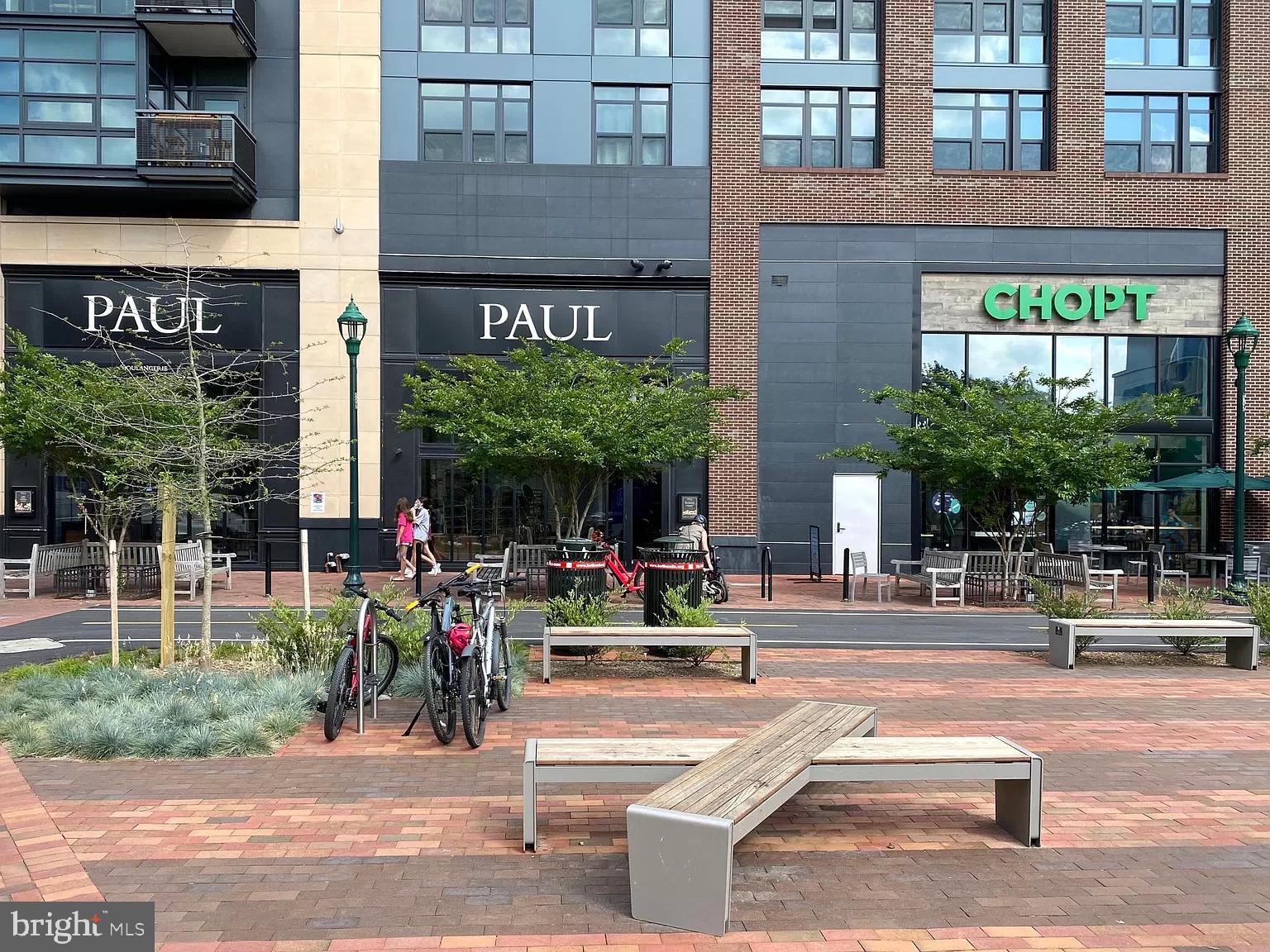 THE WELLINGTON - Residential Lease