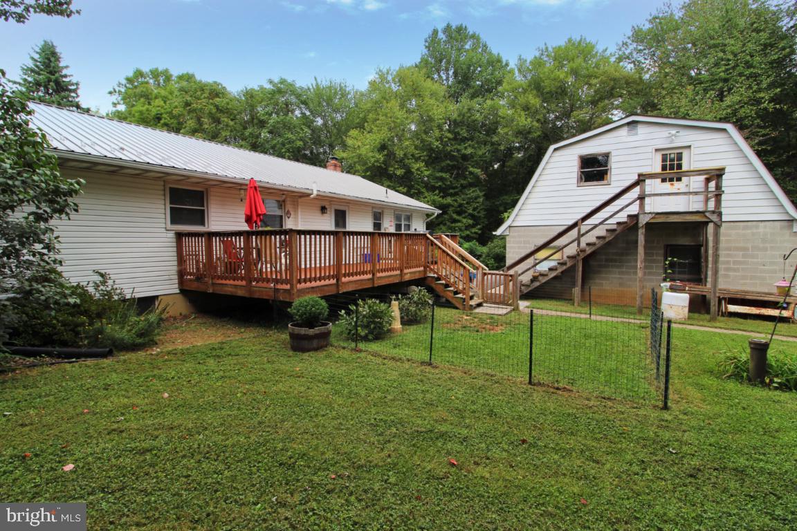 WINFIELD HEIGHTS - Residential