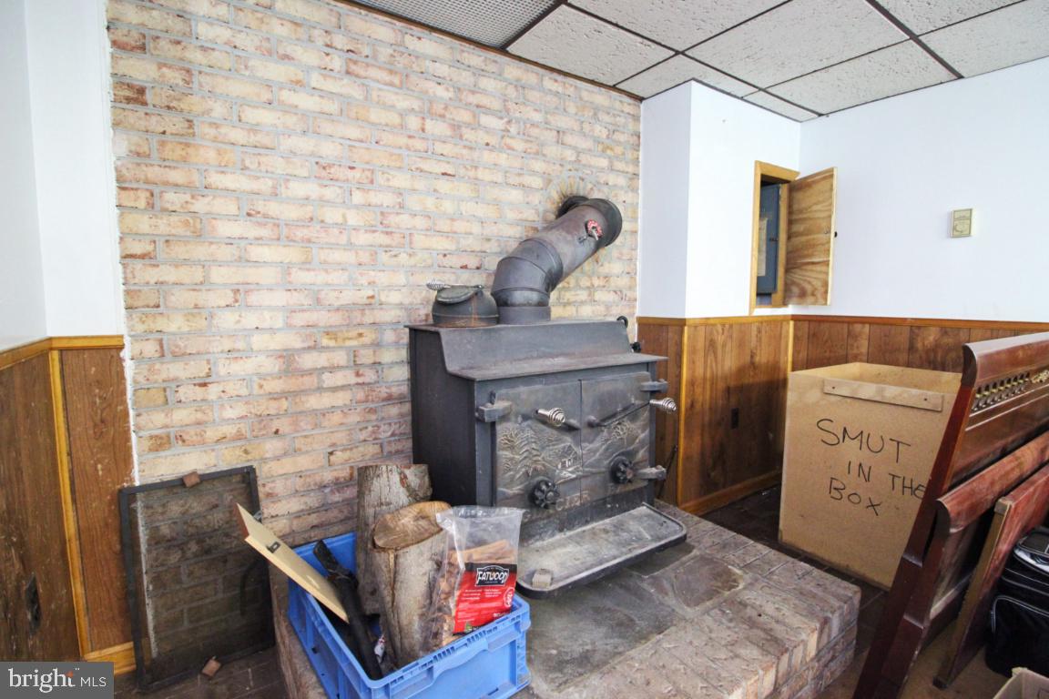 WINFIELD HEIGHTS - Residential