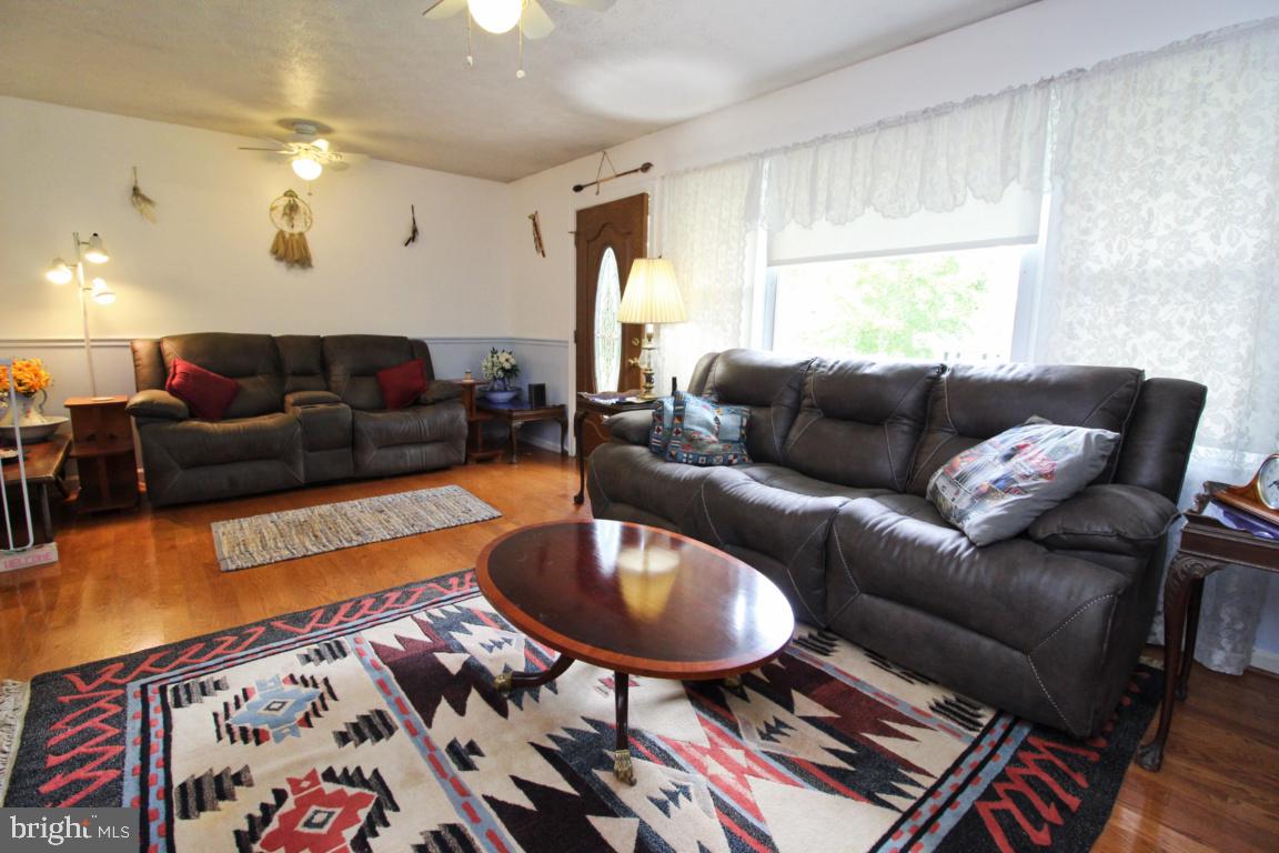 WINFIELD HEIGHTS - Residential