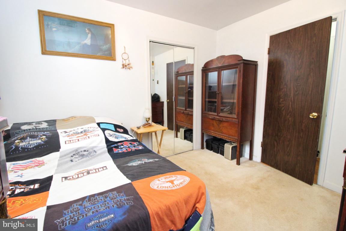 WINFIELD HEIGHTS - Residential