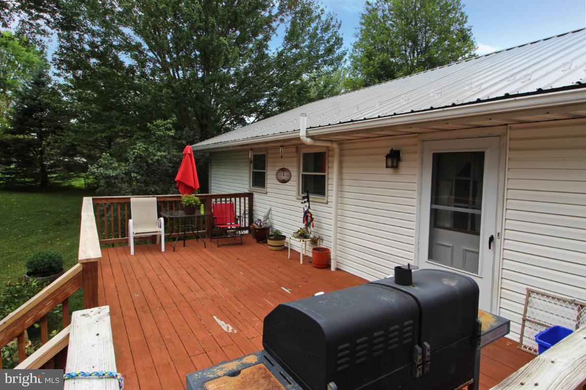 WINFIELD HEIGHTS - Residential