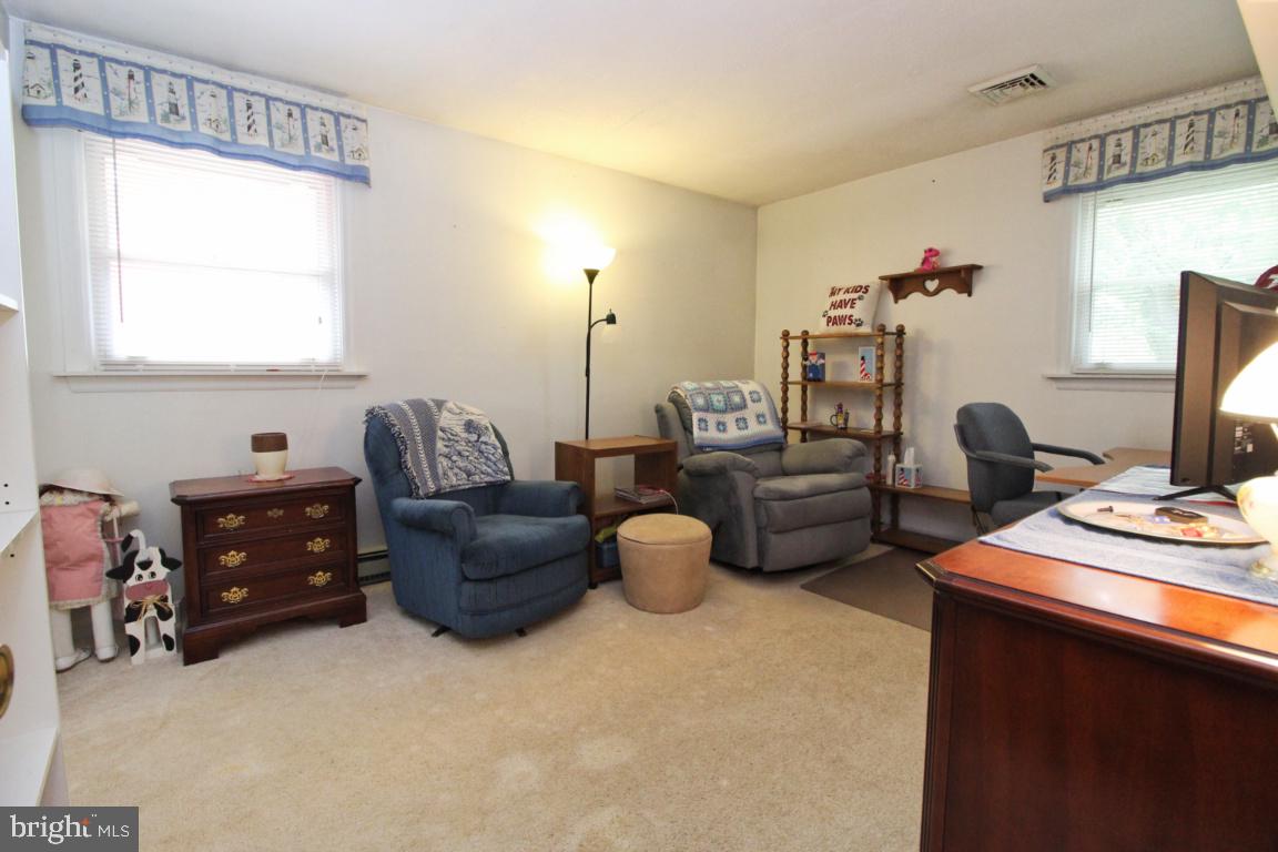 WINFIELD HEIGHTS - Residential