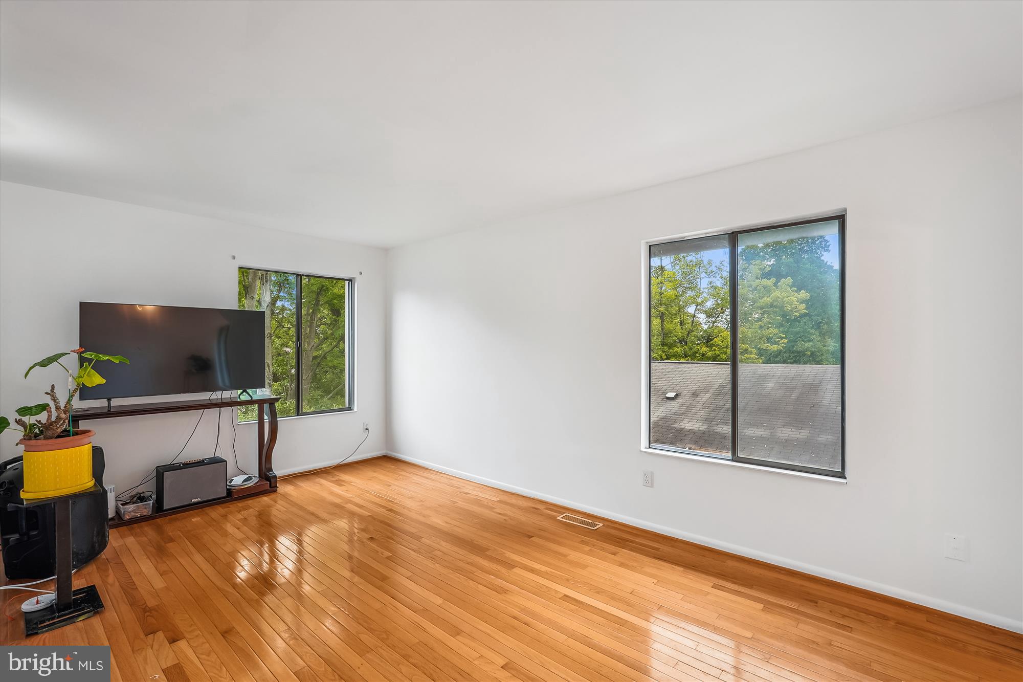 408 N FILLMORE AVENUE