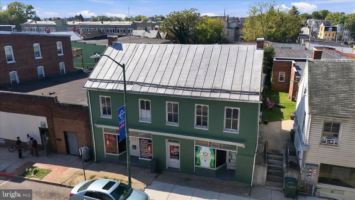 135 E FRANKLIN STREET E