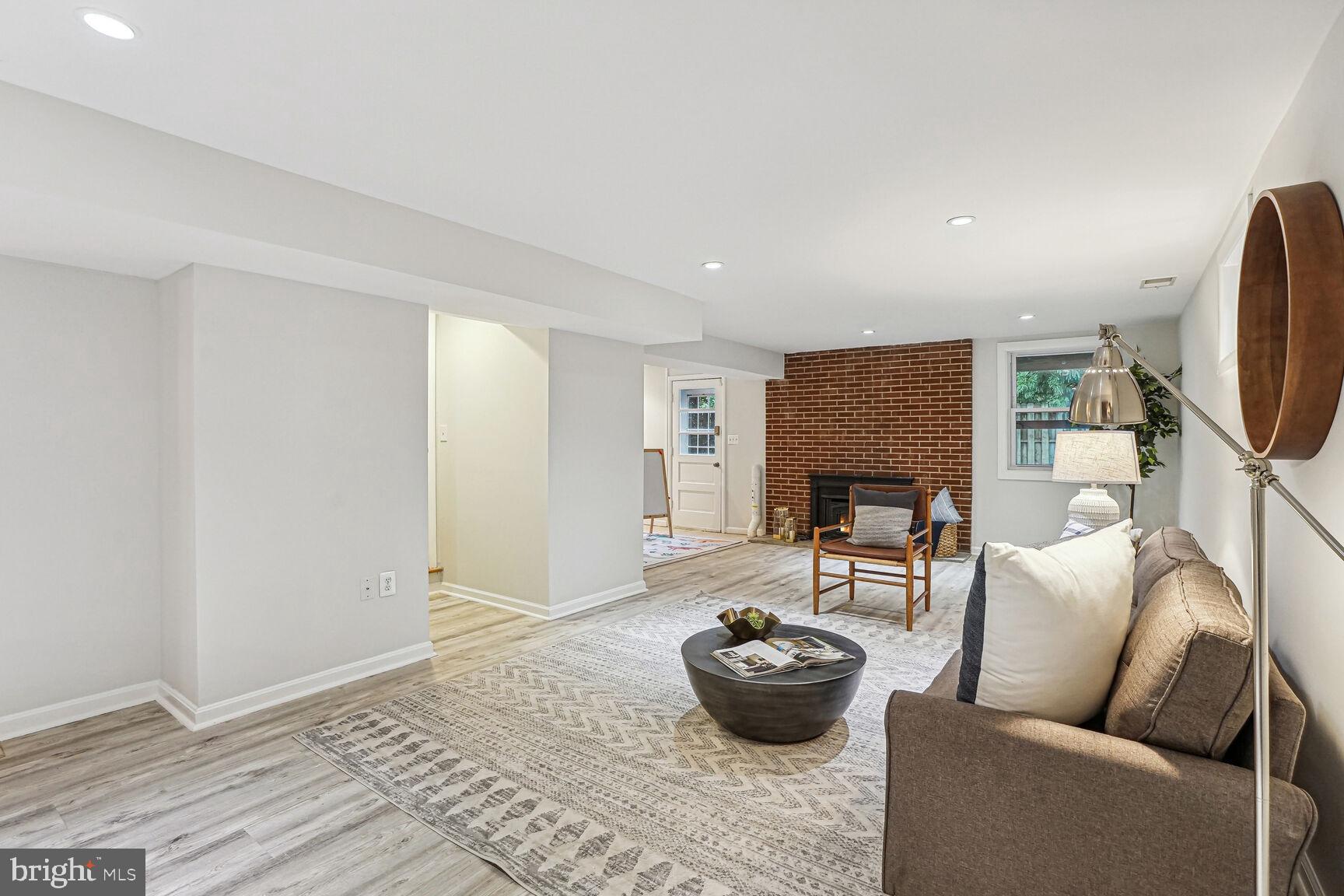 CHERRYDALE - Residential