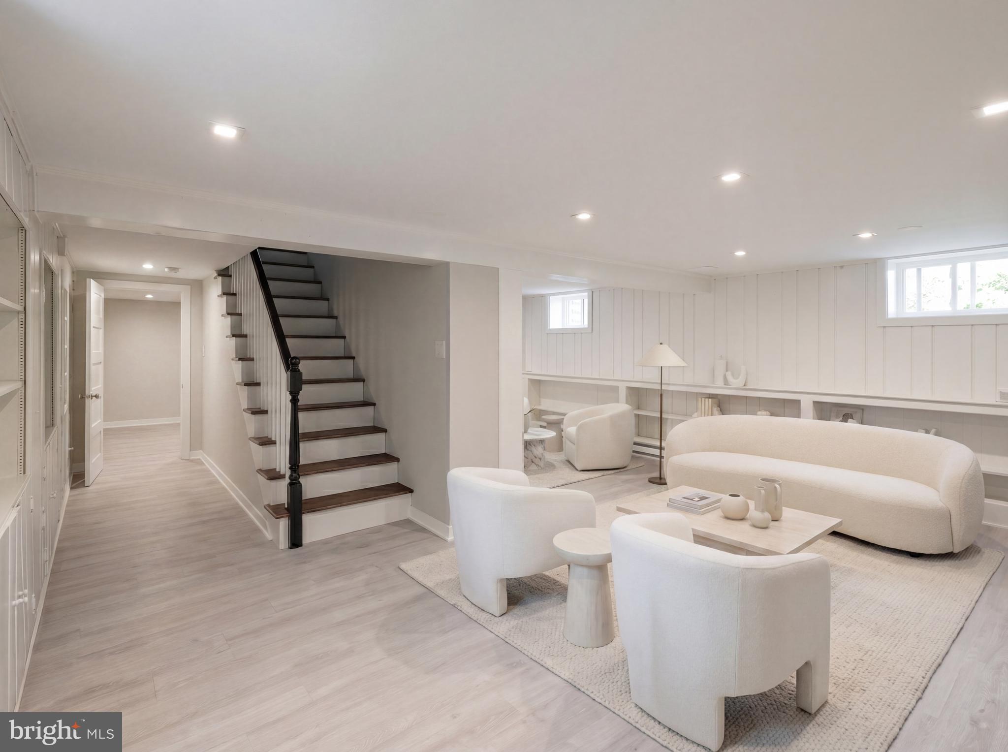 ROSEMONT - Residential