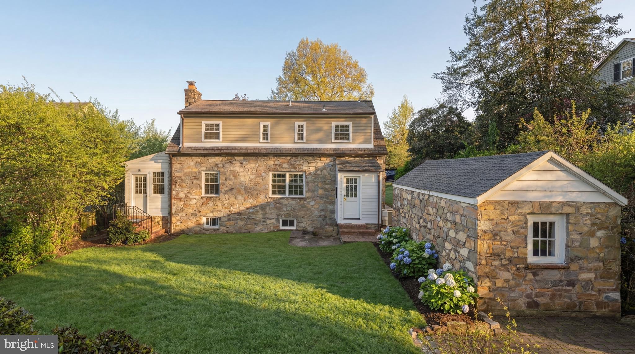 ROSEMONT - Residential