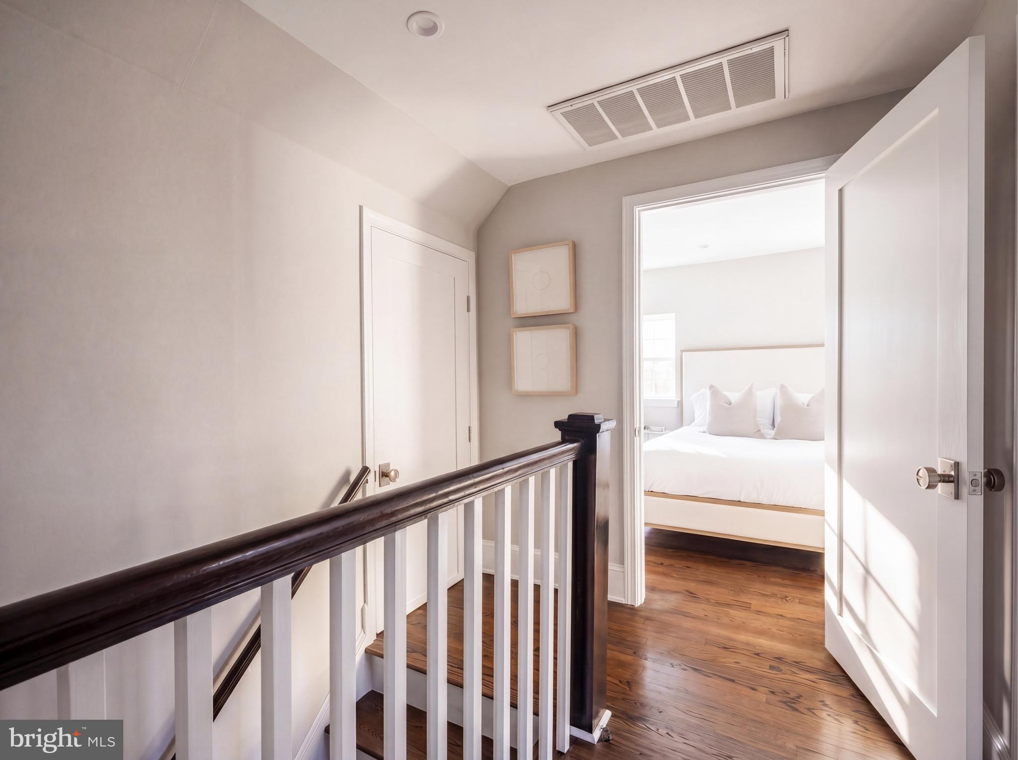 ROSEMONT - Residential