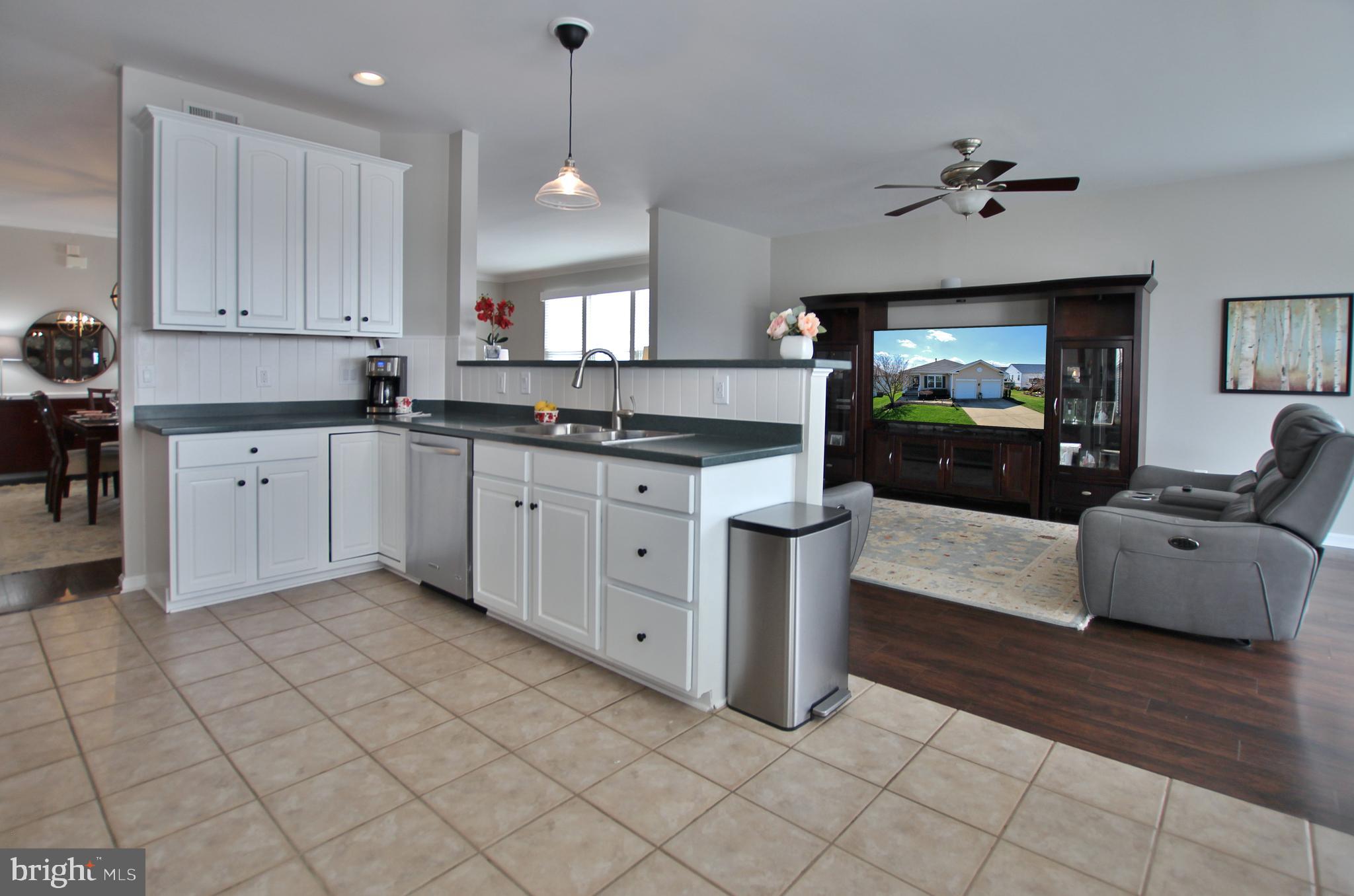 FOUR SEASONS AT HISTORIC VA - Residential