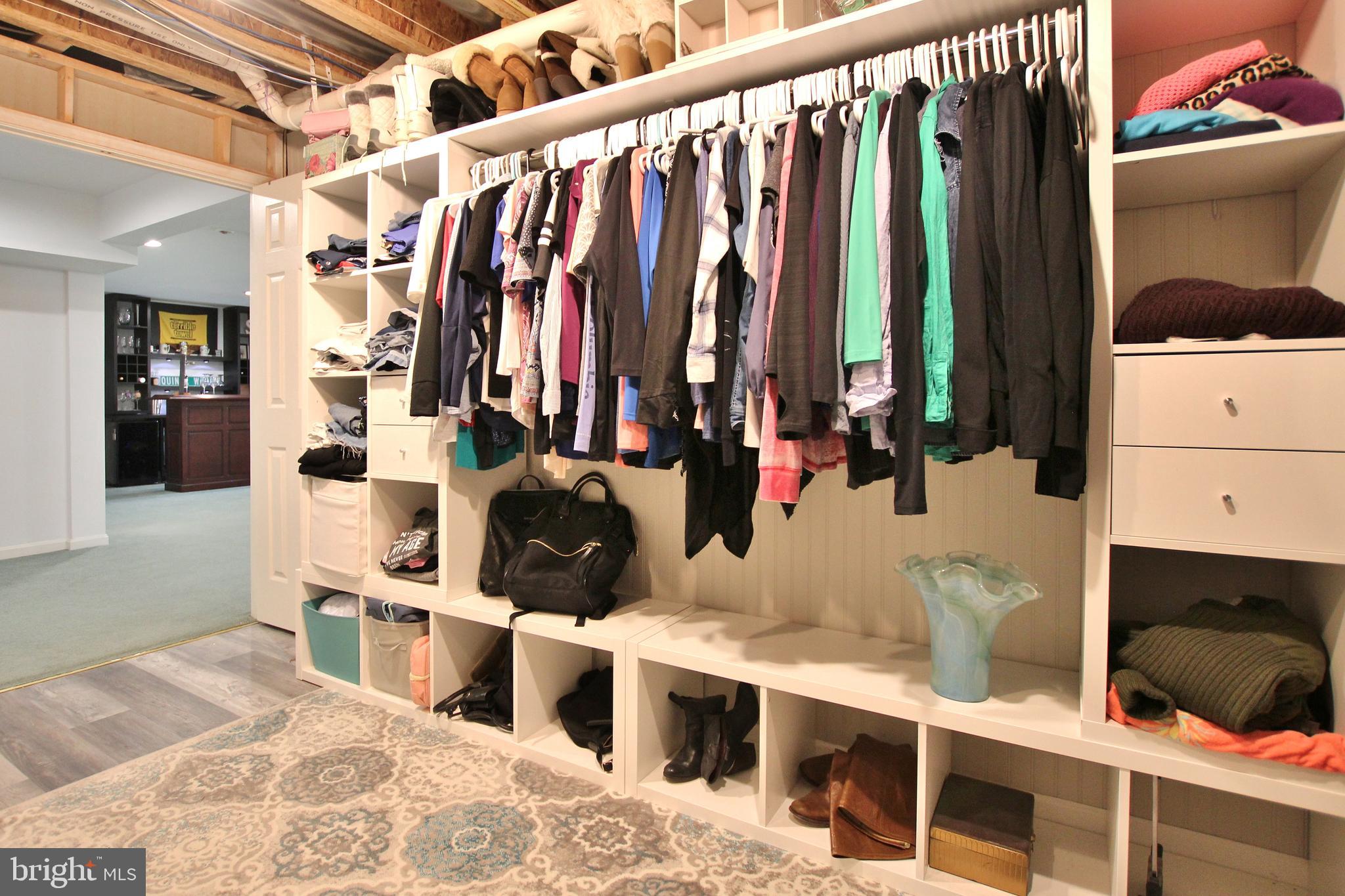 FOUR SEASONS AT HISTORIC VA - Residential