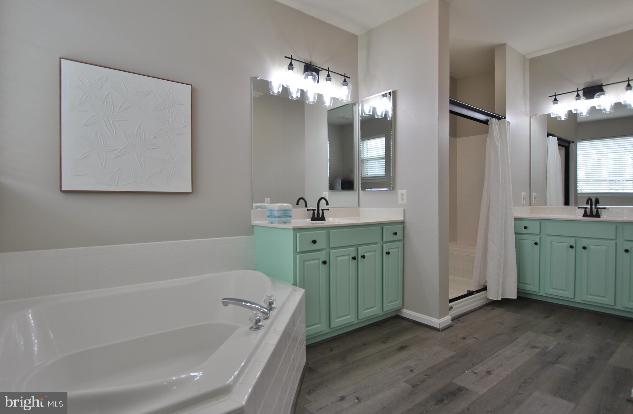 FOUR SEASONS AT HISTORIC VA - Residential