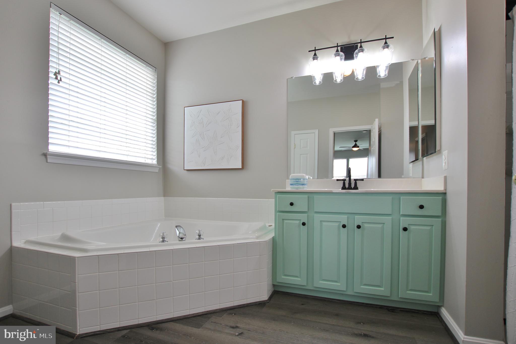 FOUR SEASONS AT HISTORIC VA - Residential