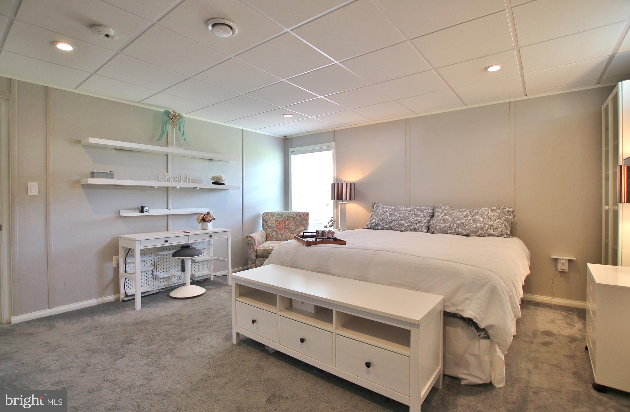 FOUR SEASONS AT HISTORIC VA - Residential